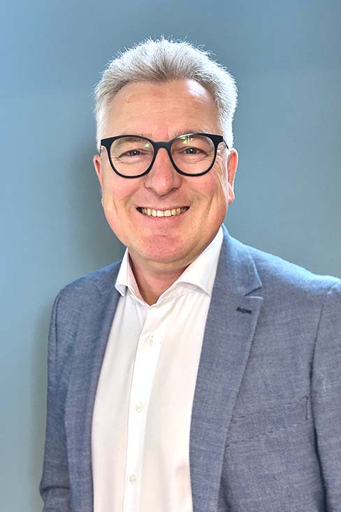 Dr. Rolf Kluge